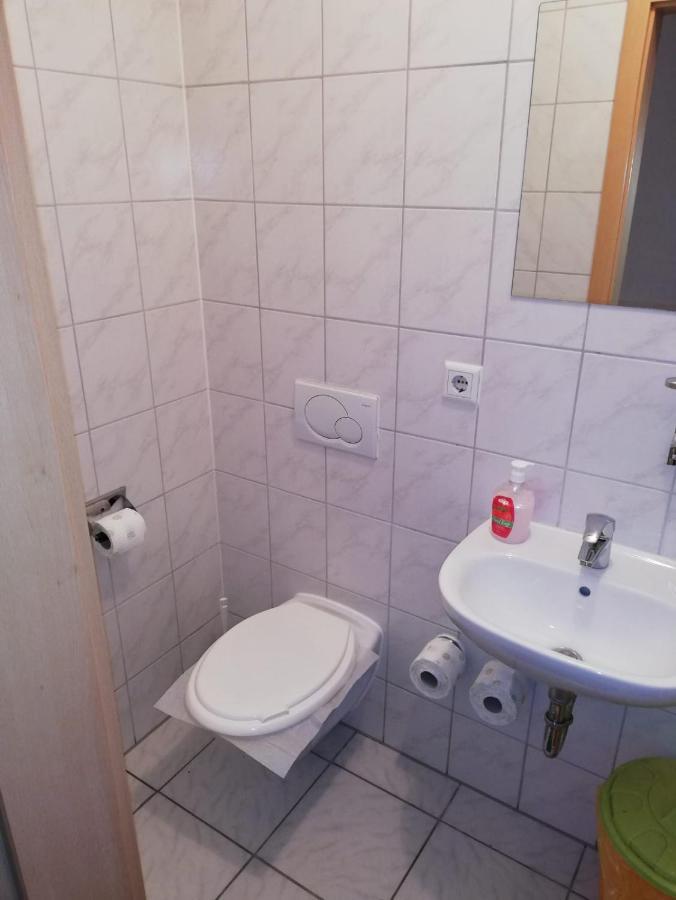 Pension Feldschloessl Ingolstadt Exteriör bild